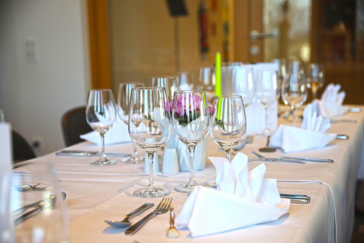 Hotel Katholisch-Soziales Institut Siegburg Zewnętrze zdjęcie
